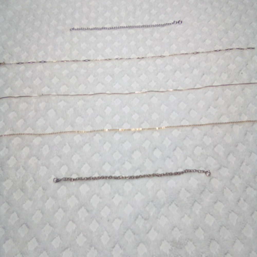 Necklaces and bracelets 1- 24" 2- 16"2 -8"